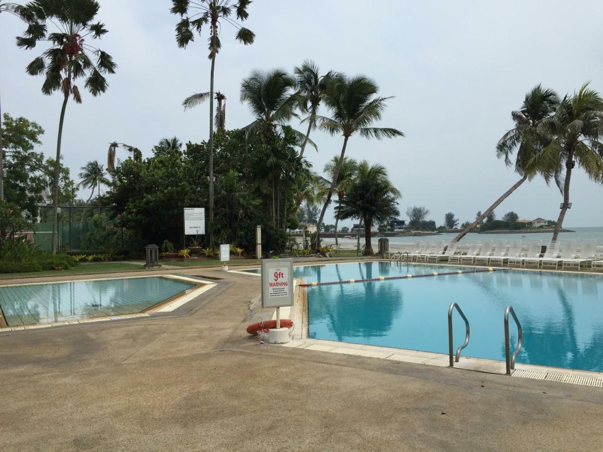Reco Homestay@ The Regency Tanjung Tuan Beach Resort Port Dickson Tepi Pantai Exterior foto