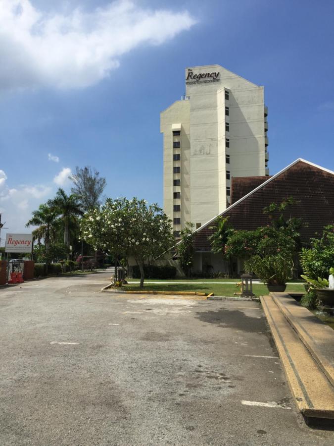 Reco Homestay@ The Regency Tanjung Tuan Beach Resort Port Dickson Tepi Pantai Exterior foto