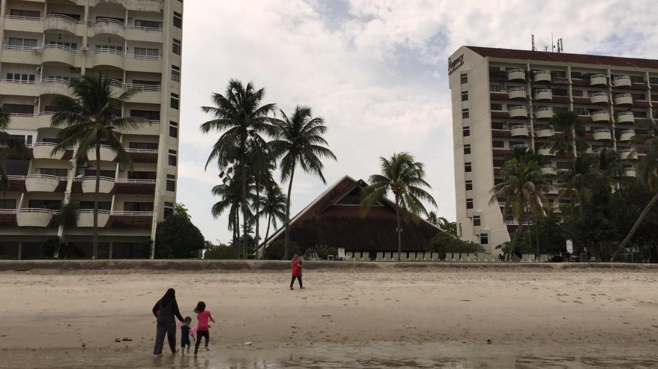 Reco Homestay@ The Regency Tanjung Tuan Beach Resort Port Dickson Tepi Pantai Exterior foto